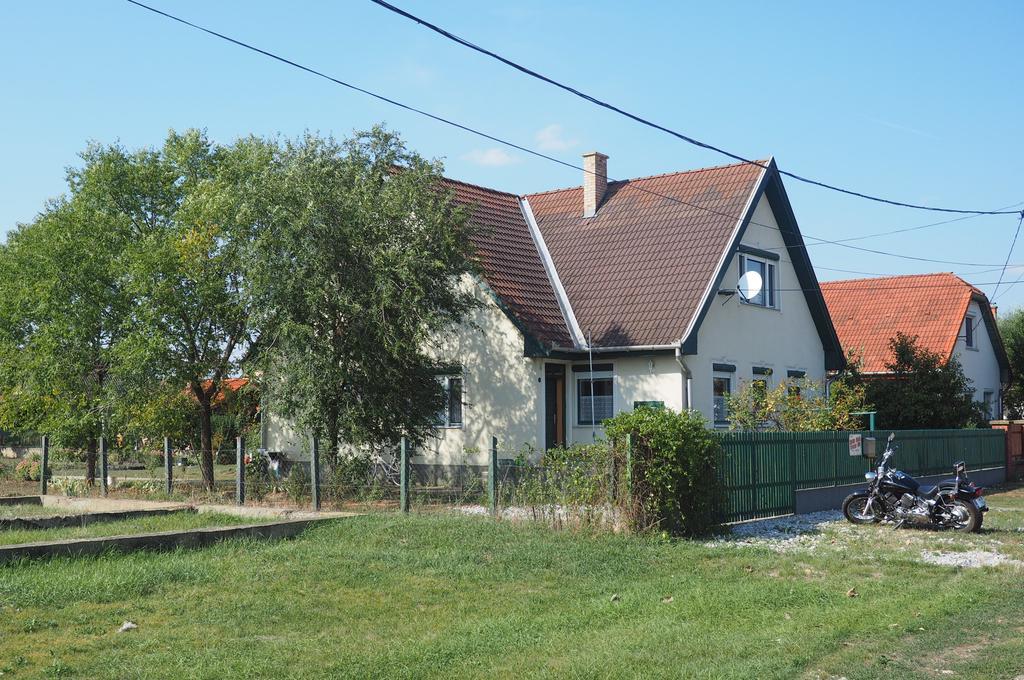 Privatzimmer Csikos Hortobágy Εξωτερικό φωτογραφία